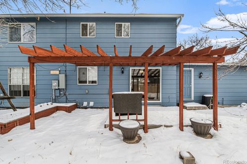 2441 Fraser St, Denver CO  80014-2524 exterior