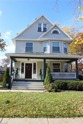 1496 Mars Ave, Cleveland, OH 44107-3821