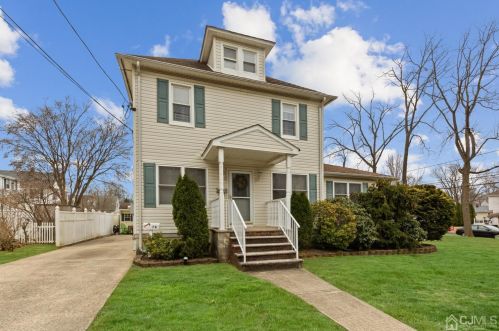 7 Marietta St, East Brunswick, NJ 08816-3109