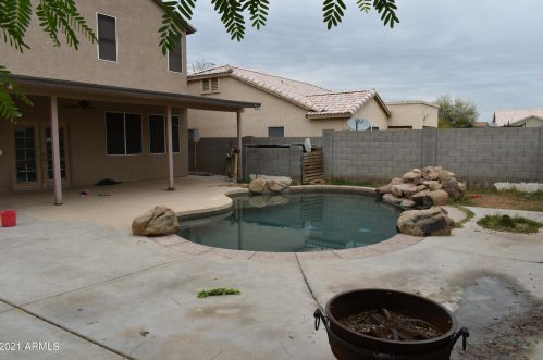 2011 104th Dr, Avondale, AZ 85392-4765