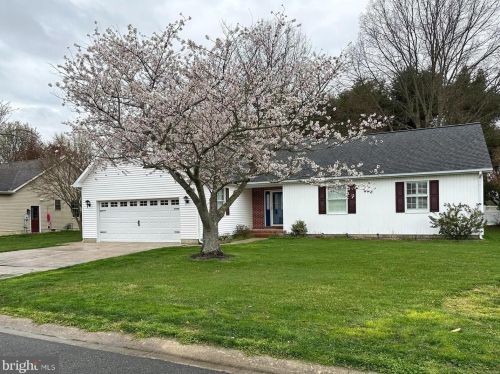 21 Sandpiper Dr, Lewes, DE 19958-2116