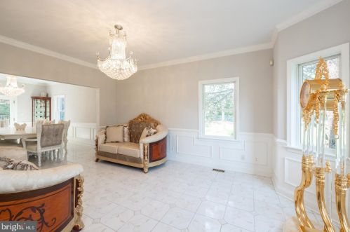 1700 Morgan Ln, Collegeville PA  19426-2859 exterior