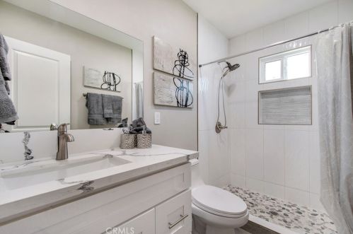 11443 Dicky St, Whittier CA  90606-2326 exterior