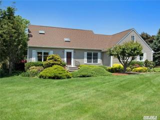 2465 Crown Land Ln, Nassau Point, NY 11935-1255