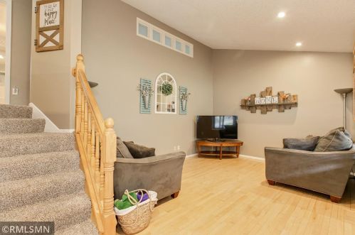 7167 Peterson Trl, Lino Lakes MN  55038-8719 exterior