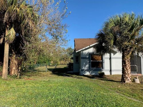 414 Palmetto Ave, Lehigh Acres FL 33972-7859 exterior