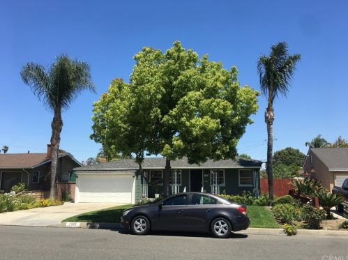 7903 Hondo St, Downey, CA 90242-3432