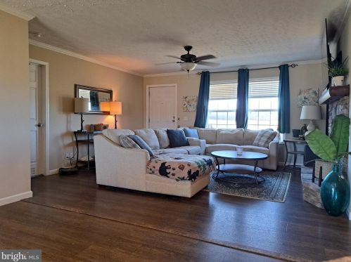 921 Fairview Rd, Richmond National Battlefiel VA  22835-5605 exterior