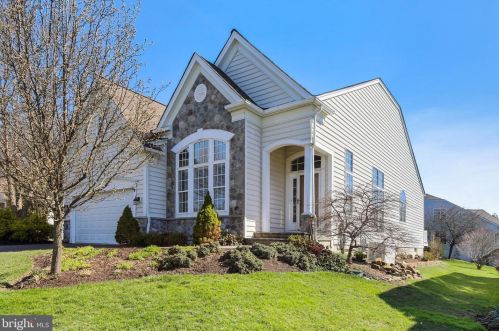 308 Aster Cir, Kennett Sq, PA 19348-1785