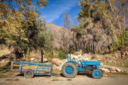 13001 Koenigstein Rd, Santa Paula CA  93060-9667 exterior