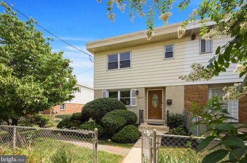 4707 Sargent Rd, Washington, DC 20017-2722