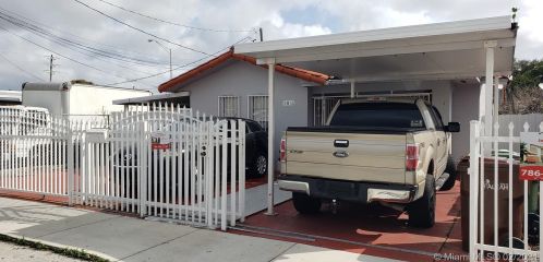 4061 3rd Ave, Hialeah, FL 33013-2213