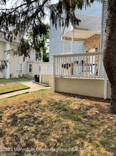 512 Sewall Ave, Tinton Falls, NJ 07712-6639