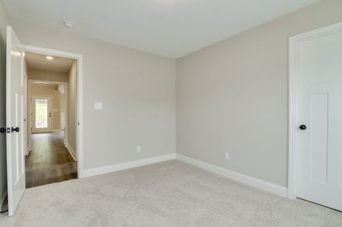 1211 Bubbling Springs Dr, Graniteville SC  29829 exterior