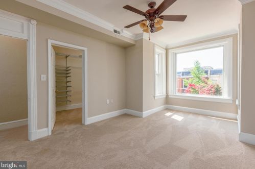 129 Thomas St, Washington DC  20001-1659 exterior