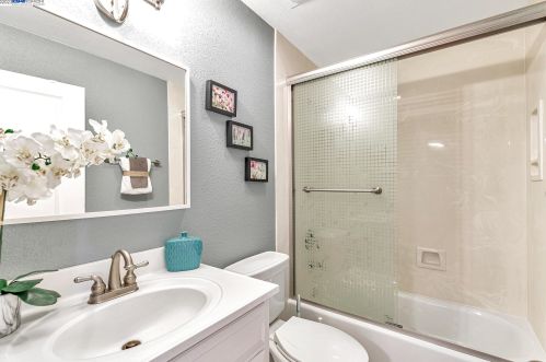 1634 Calle Santa Anna, Pleasanton CA  94566-5927 exterior