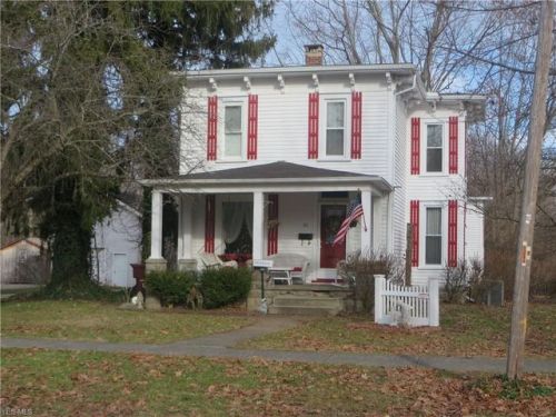 41 Ashtabula St, New Lyme, OH 44047-1109