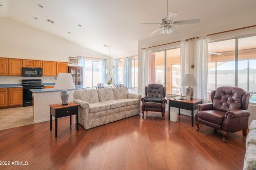 3948 Seton Ave, Gilbert AZ 85297-9366 exterior