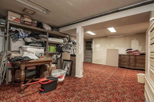 56 Cir Dr, Elwood NY  11731-1211 exterior