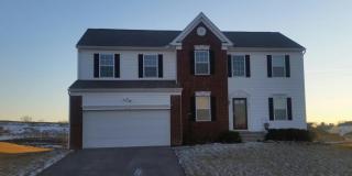 121 Parkdale Dr, Johnstown, OH 43031-1361
