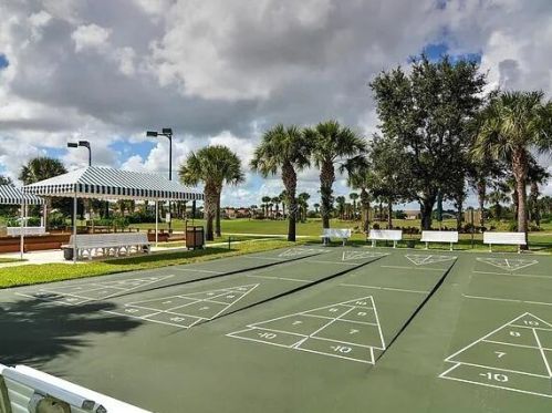 400 Sunview Way, Fort Pierce FL  34986-2655 exterior