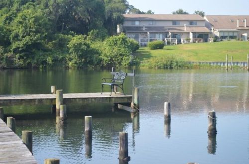 210 Pelham Rd, Fort Walton Beach, FL 32547-3634