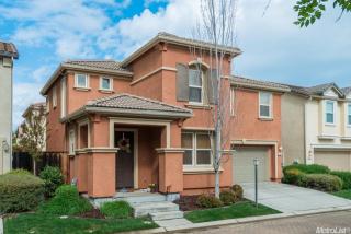 8 Hubbard Creek Pl, Sacramento, CA 95835-2617
