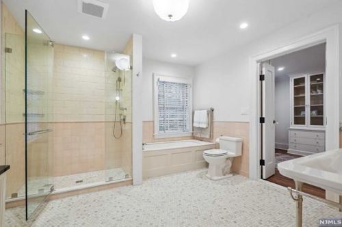 16 The Fairway, Montclair NJ  07043-2534 exterior