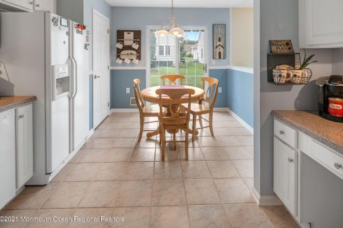 2 Abercorn Ct, Jackson Twp NJ  08527-3965 exterior