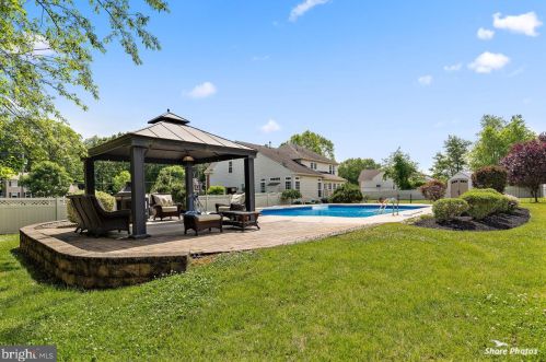 308 Ferrell Rd, Harrison Township NJ  08062-4516 exterior