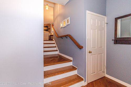 13 Hialeah, West Long Branch, NJ 07764-1331