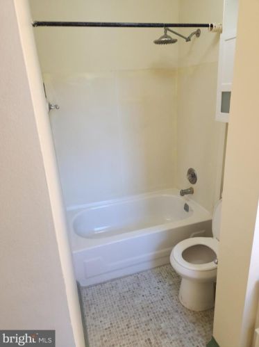 3412 Union Ave, Camden NJ  08109-3060 exterior