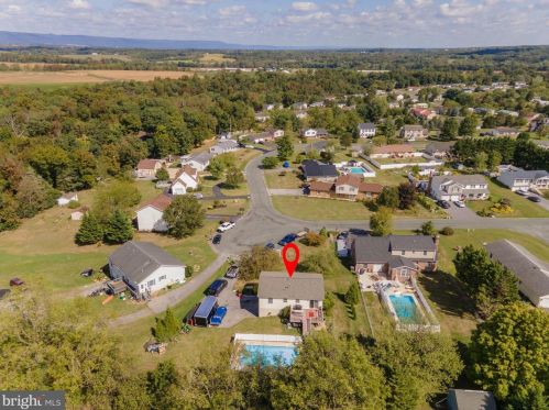 3565 Brook St, Upton PA  17225-8308 exterior