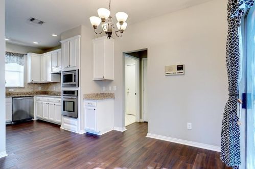 4236 Winding Brk Dr, Plano TX  75093-6901 exterior