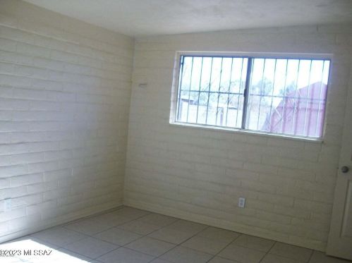 931 Acadia Dr, Tucson AZ 85756-7217 exterior