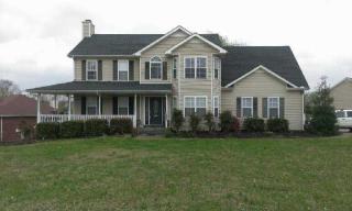 2585 Leprechaun Ln, Clarksville, TN 37042-7290