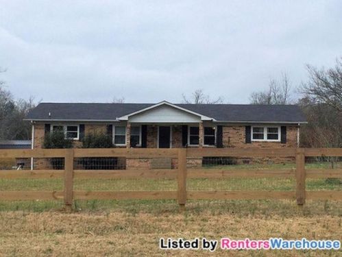 2213 Wartrace Pike, Shelbyville, TN 37160-5235