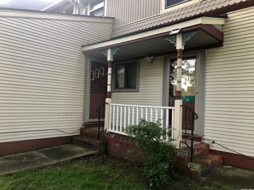 921 Hawkins Ave, Lake Grove NY 11755-1627 exterior