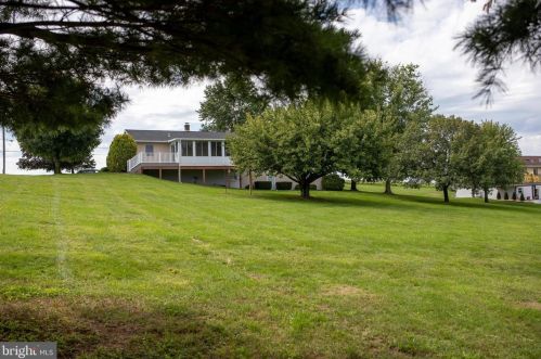 166 Bleile Rd, Krumsville, PA 19534-9125