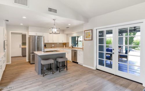 2827 Evans Dr, Phoenix AZ  85032-5030 exterior