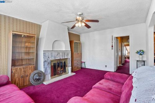 69 Cavour St, Daly City CA  94014-2244 exterior