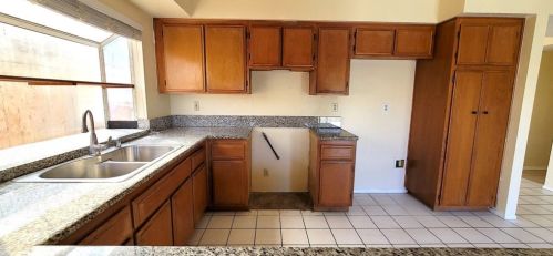 166 Nebraska St, Lake Elsinore CA  92530-1861 exterior