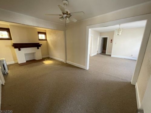 19 Meadowbrook Pl, Maplewood NJ  07040-2408 exterior