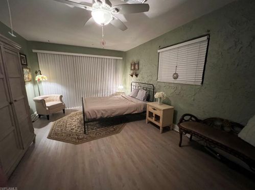 1030 Alhambra Cir, Naples, FL 34103-2523