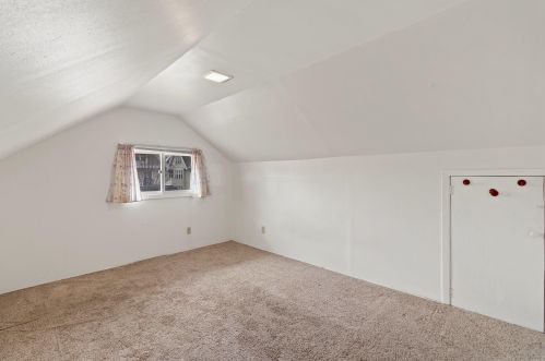 2208 55, Milwaukee WI 53216-3113 exterior