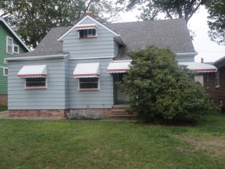 1440 Blossom Park Ave, Cleveland OH  44107-4402 exterior