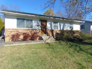 1732 Coronet Dr, Columbus, OH 43224-2828