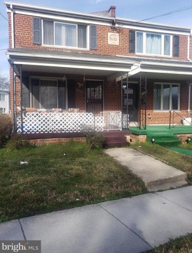 4808 Sargent Rd, Washington, DC 20017-2840