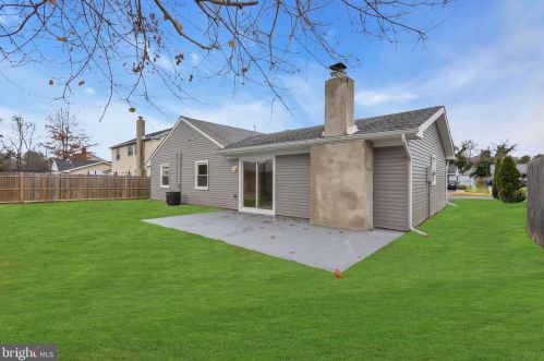 38 Parish Ln, Willingboro NJ  08046-2708 exterior