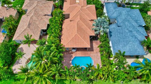 8696 Valhalla Dr, Delray Beach FL  33446-9568 exterior